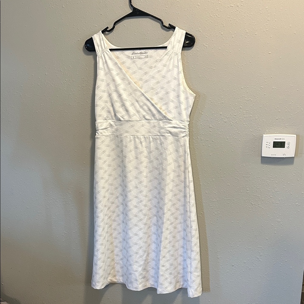 Eddie Bauer Travelex‎ Cream Sleeveless Midi Athletic Dress